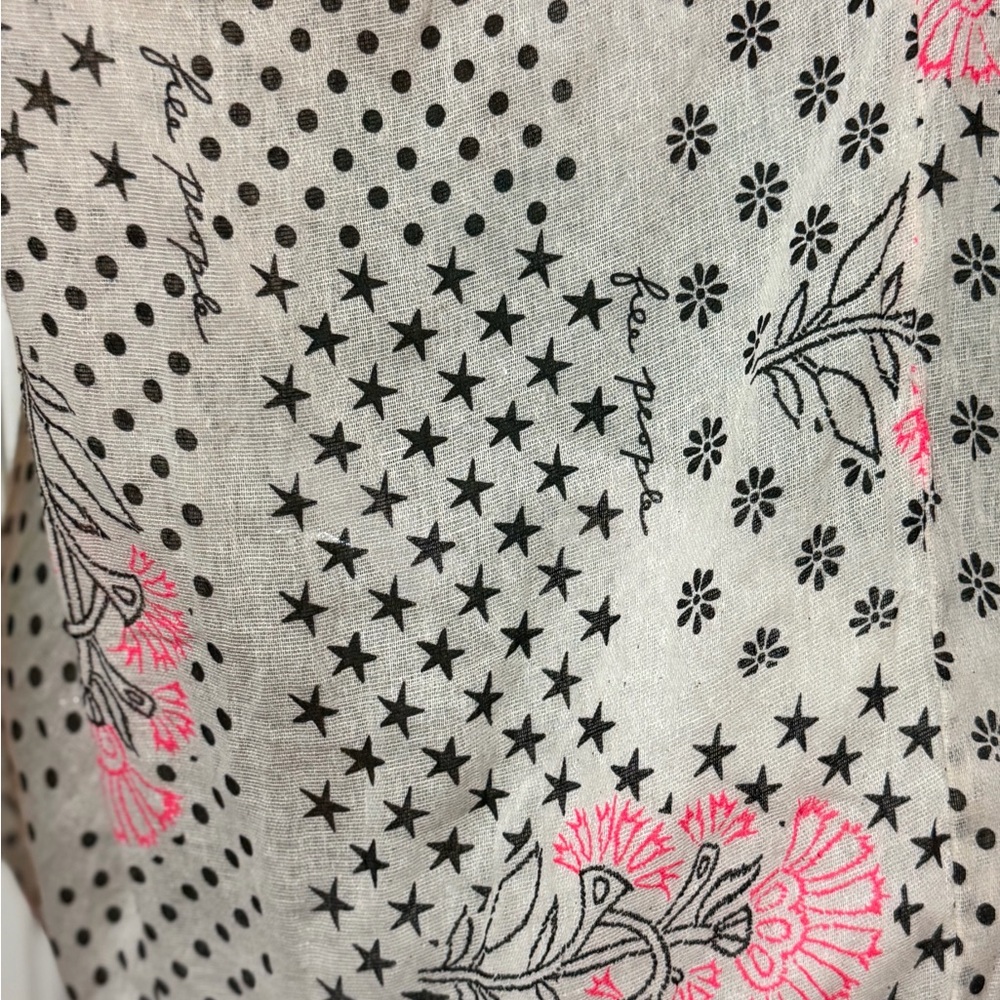 Free People Pink and Black Floral Hobo Bag - Picture 8 of 11
